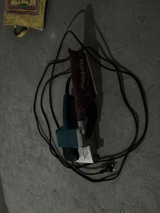 Ленточная Шлифмашинаа