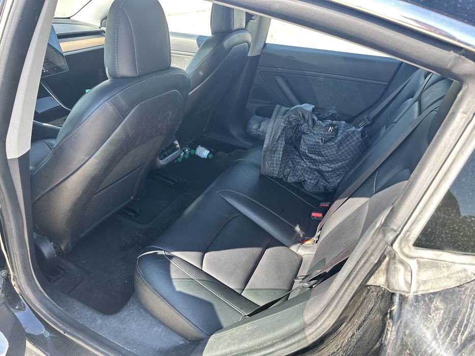 Tesla model 3 long range