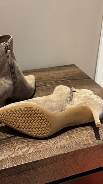 Дамски боти Cole Haan нови,38