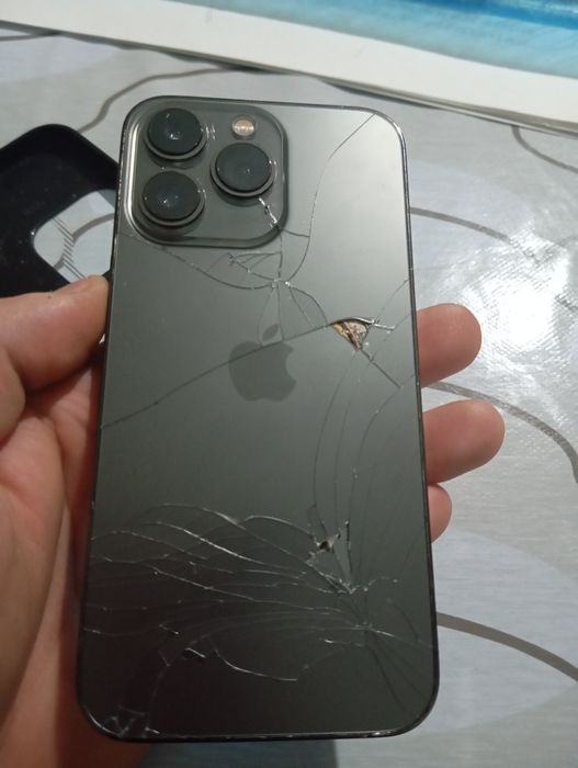 Айфон 13про 256гб