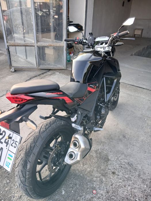 Qj moto stret 500cc