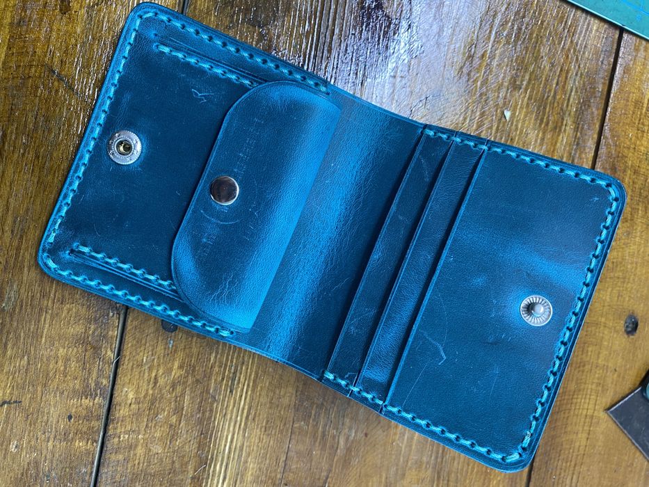 Кожаный портмоне