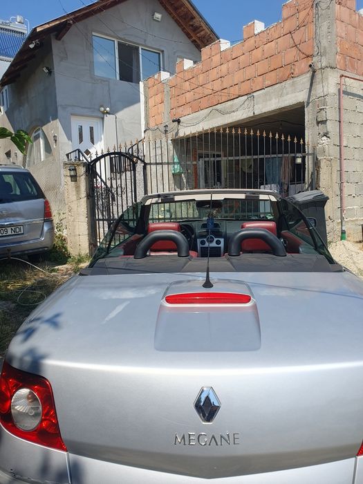 Reno megan decapotabil