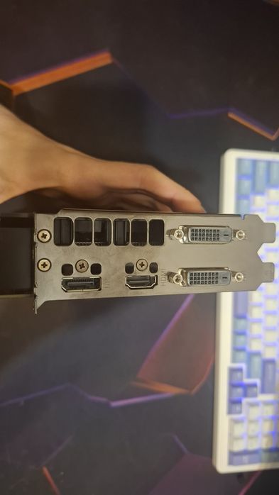 Видеокарта asus rog rx570 8gb