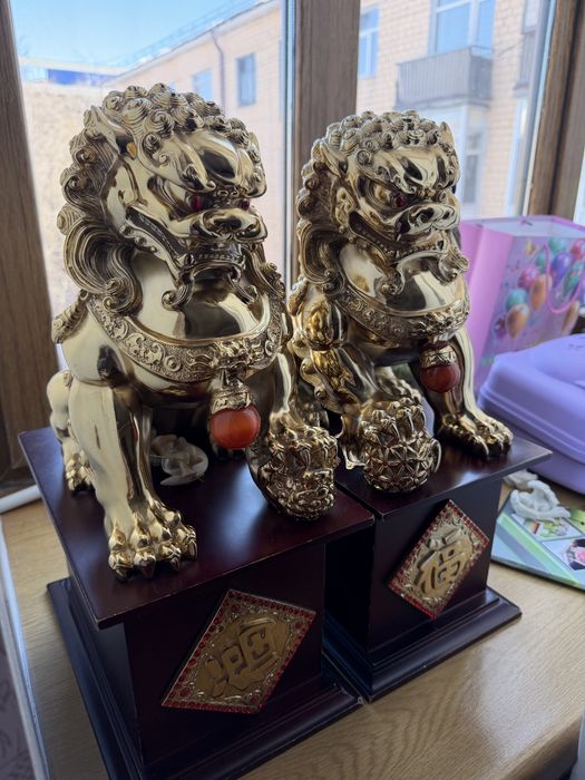 Львы стражи, сувенир б/у