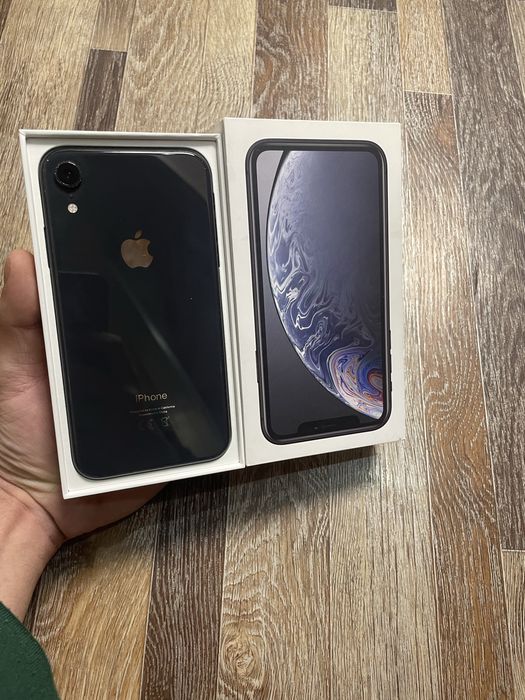 Продам телефон Айфон XR 128Gb