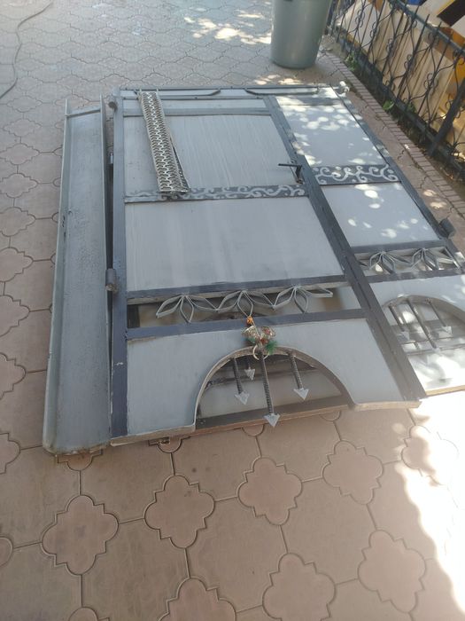 Продам ворота метал хороший