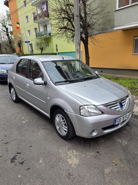 De vanzare logan 1.6 16v