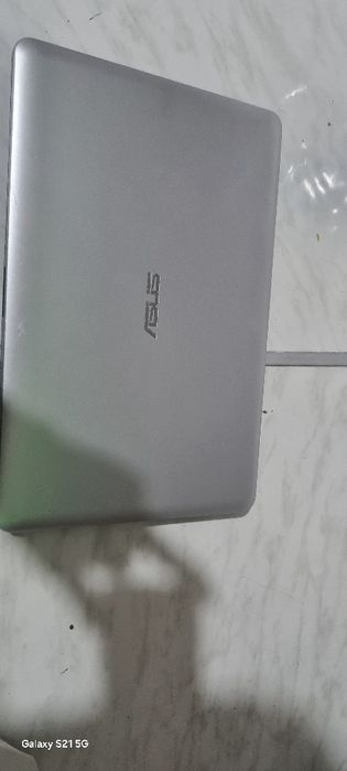 Asus noutbuk x540mar sotiladi narxini yana kelishamiz
