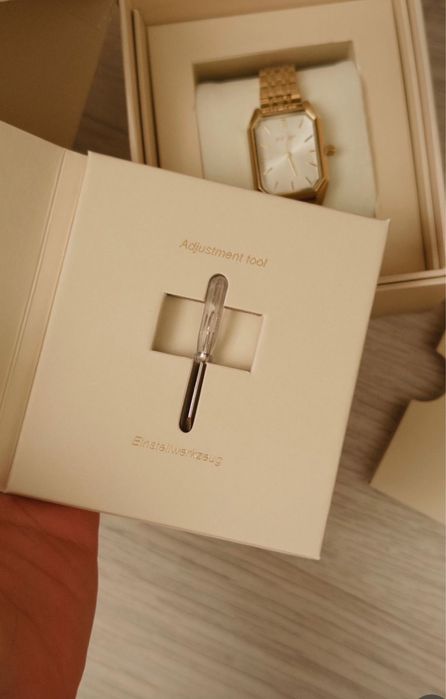 Часы Burker Isabell Gold