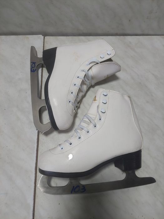 Patine gheata 103 patinaj artistic American  marime 32-33 (22   cm)