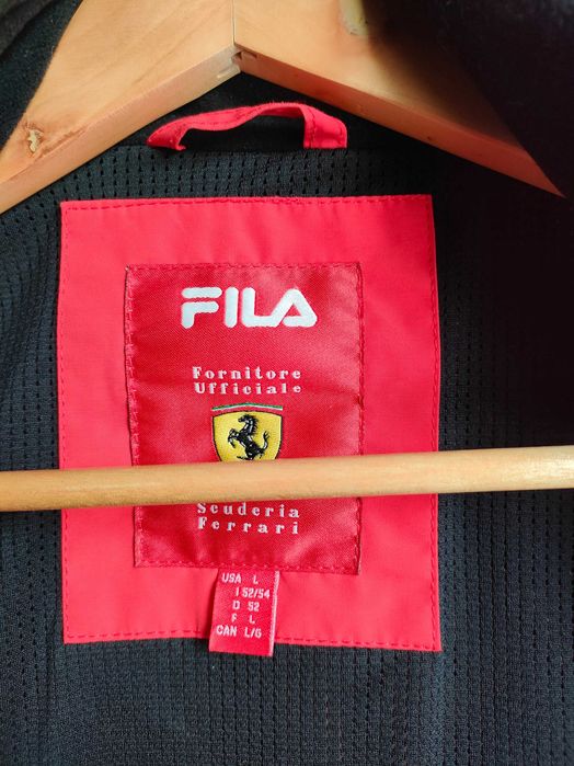 Geacă Fila Scuderia Ferrari F1 2003 – Semnătură inginer | Rară