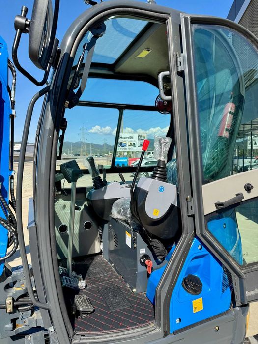 Miniexcavator RIPPA R32 PRO