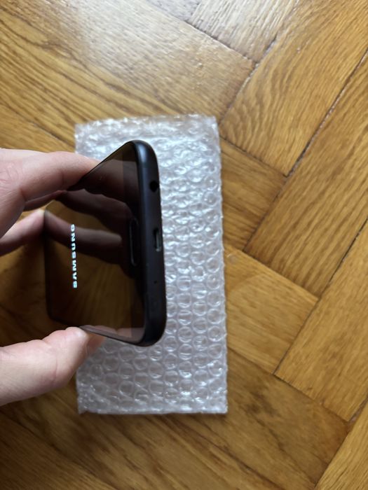 Samsung Galaxy J5 din 2017 de 16 Gb Dual Black