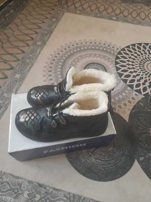 Обувь женская 39 размер