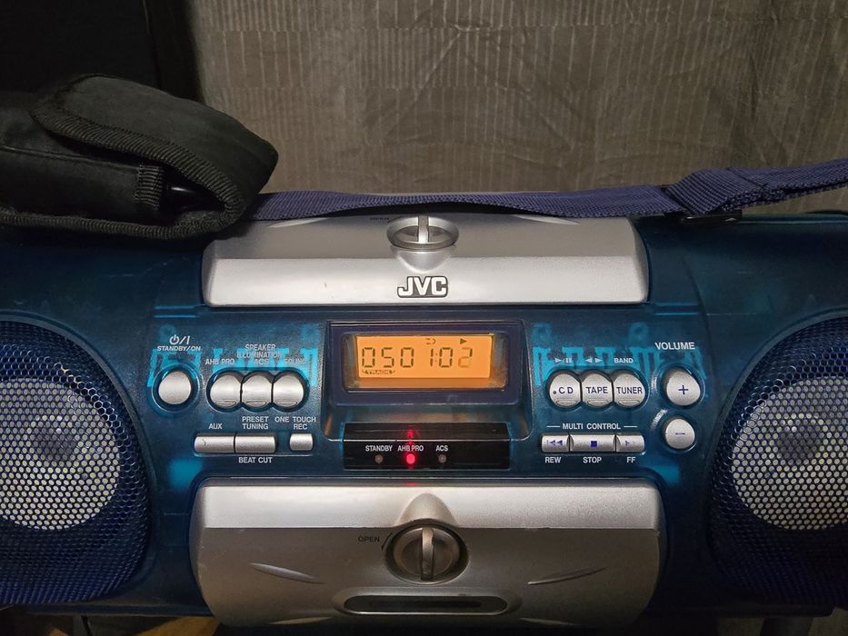JVC RV-BV550 Boombox stereo puternic!!! Craiova • OLX.ro