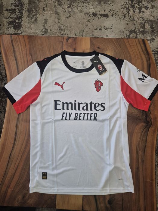 Новите тениски на Милан сезон 25/26