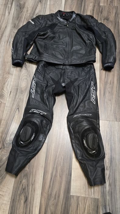 Echipament moto piele  RST din 2 buc, marime mare 62