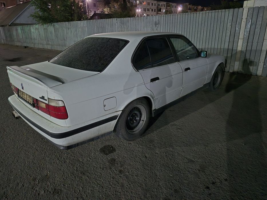 Продам бмв е34 1992г м50б20 сименс ванос