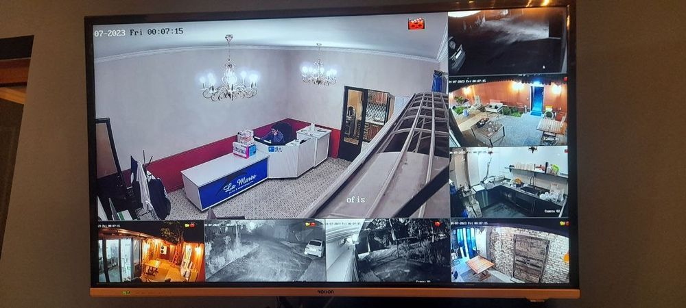 Ustanovka kamera damafo'n