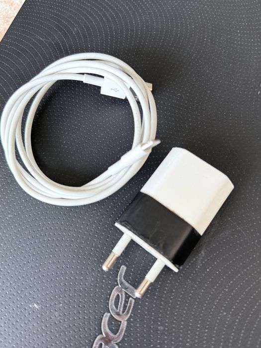 Айфон 11, 64 Gb аккумулятор 72%