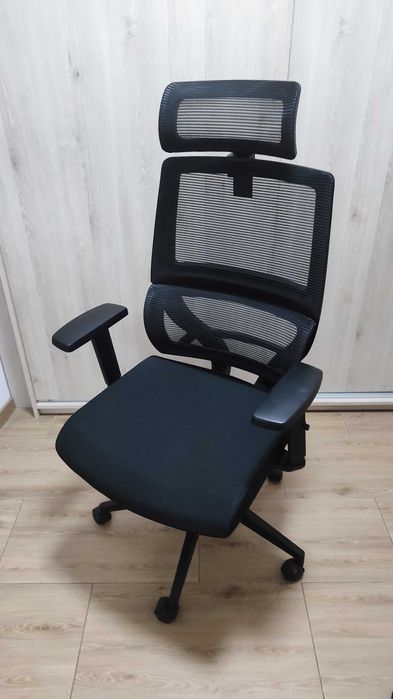 Офис стол - ергономичен