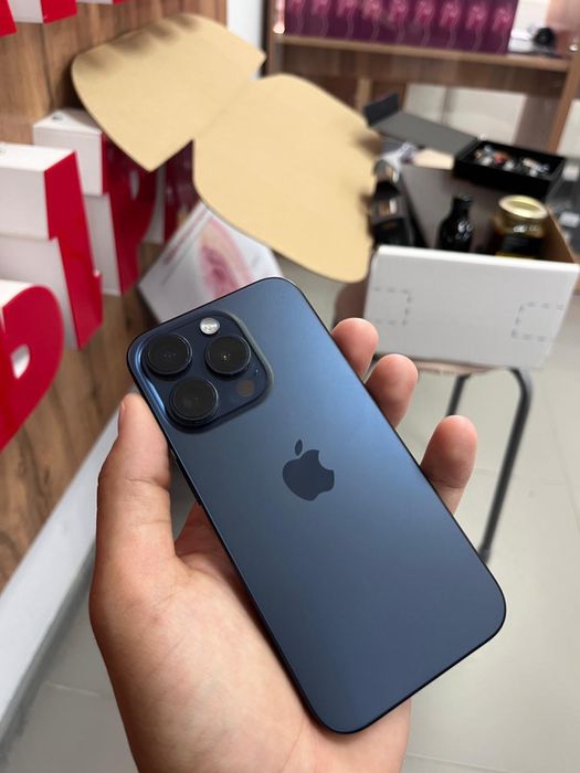 Iphone  15 pro 128gb akkum 83