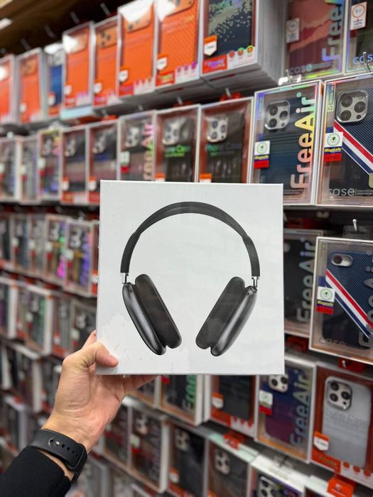 Airpods Max hamma rangidan bor