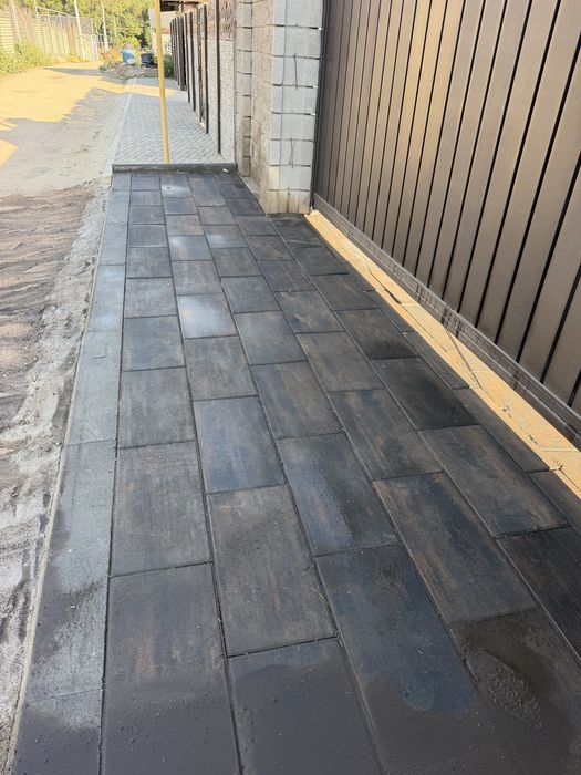 Тротуарная плитка и бордюры