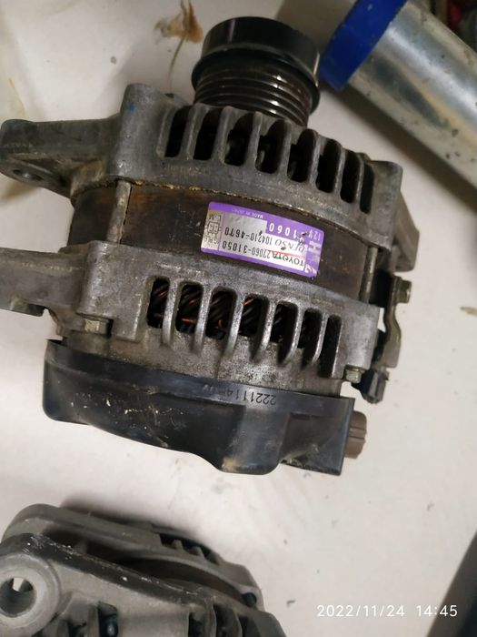 Генератор от lexus, gs 300, Toyota aristo