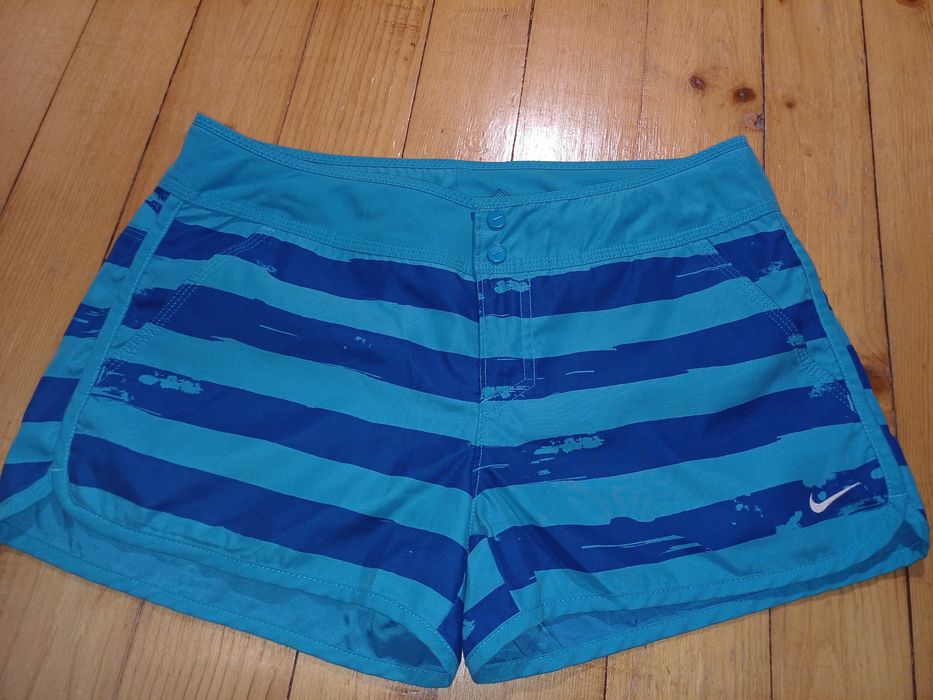 Къси панталонки Nike