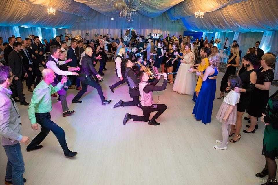 Formatie eveniment / Nunti / Botezuri / Petreceri / Lautari TOP EVENTS