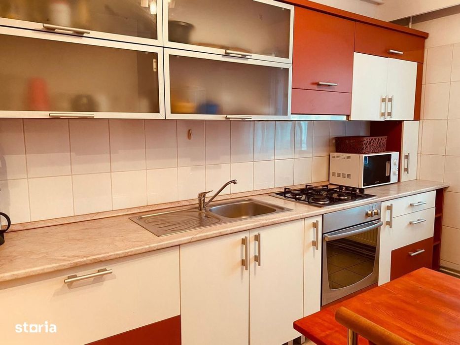 2 camere, 53 mp, Zorilor, zona UMF