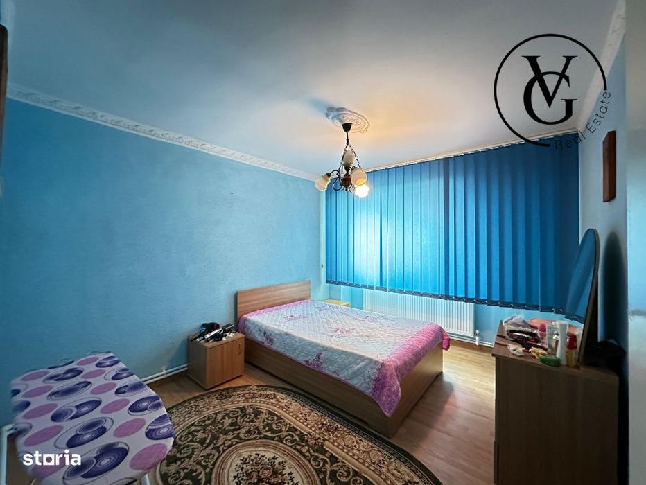 Apartament decomandat cu 4 camere - Navodari