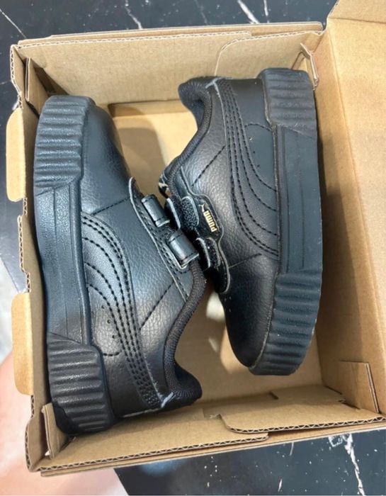 Adidasi Puma copii marimea 21