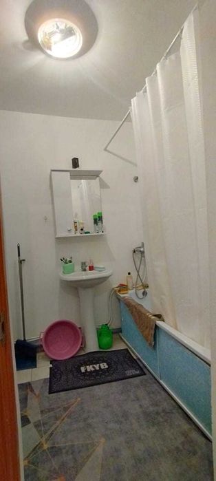 Продается 2 ком квартира мкр Аэропорт