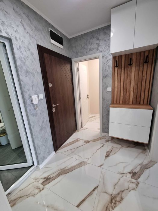 Нов лукс двустаен апартамент до метро Надежда