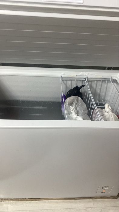 Продам Морозильник