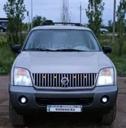 Срочно продам внедорожник