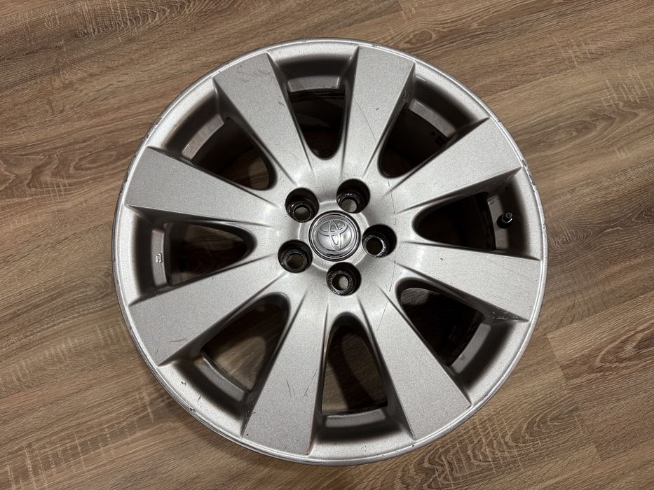 Jante 17” Toyota Avensis 5X100