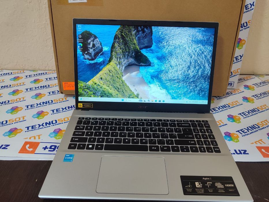 Продается ноутбук ACER
ASPIRE 3