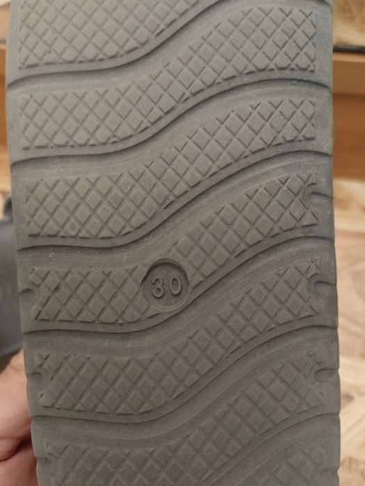 Продам пляжные сандали