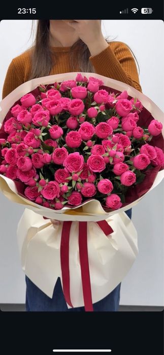 Красивый букет роз