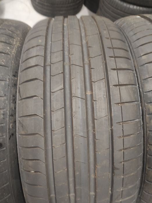 245/40/19 Pirelli
