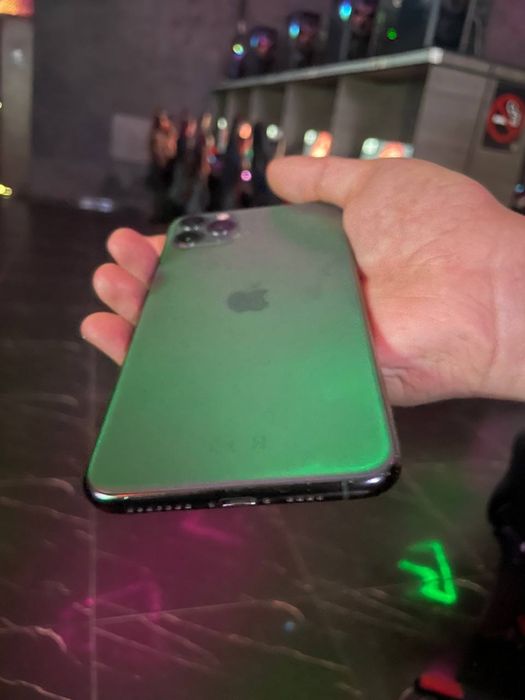 Iphone 11 pro max sotiladi