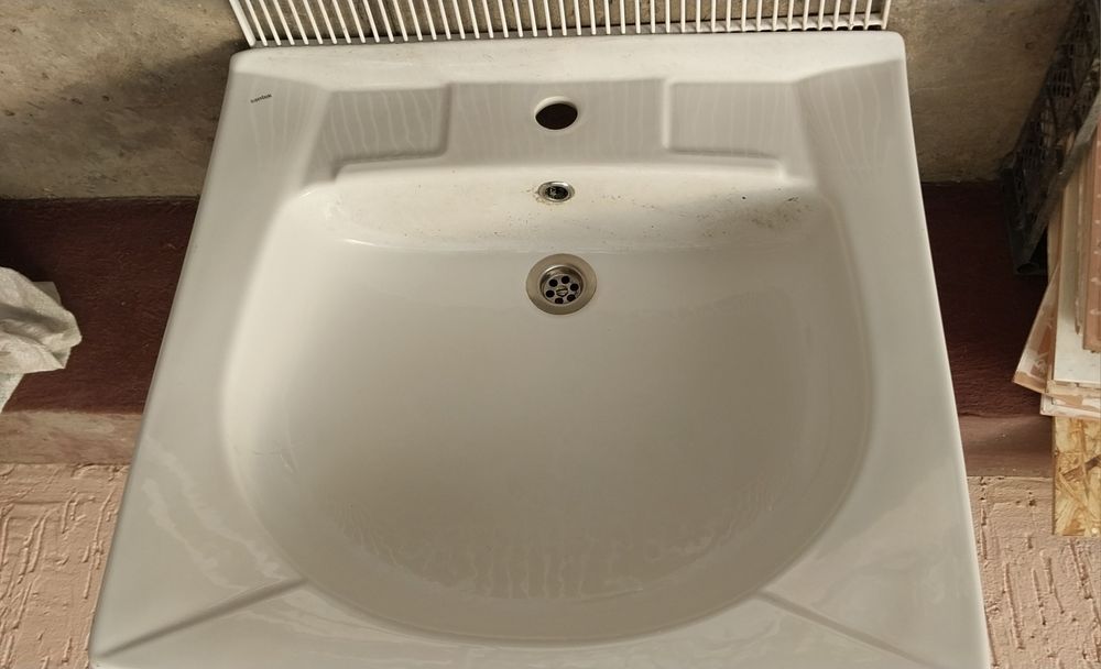 Раковина  Пилот  керамика