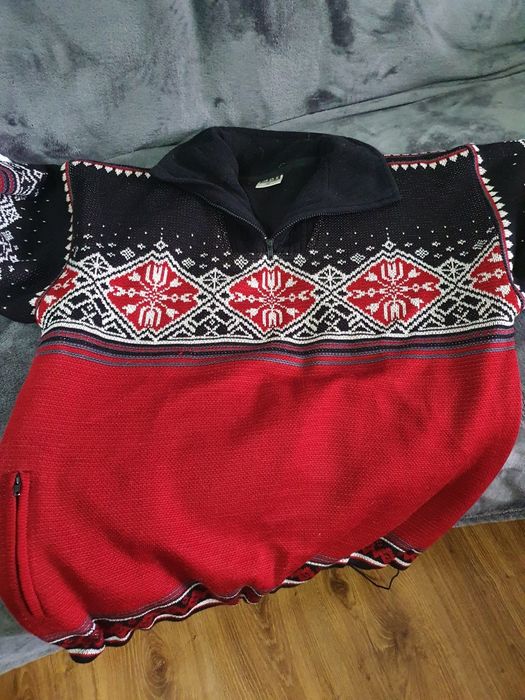 blugi și pluovor