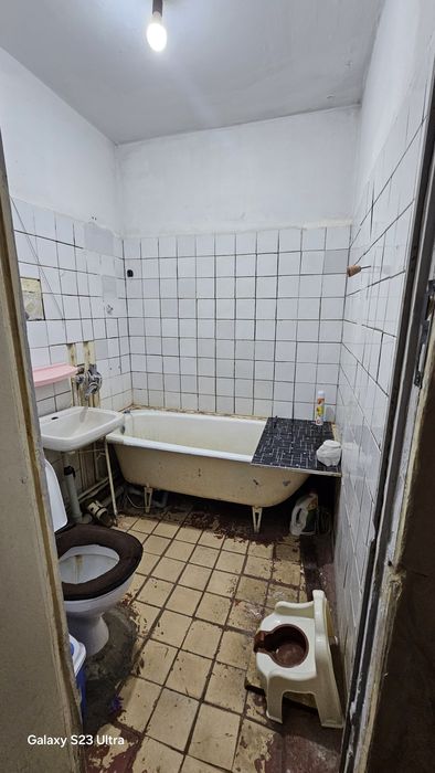 Сотилади 1 хона 3-этаж 9 этажли домда