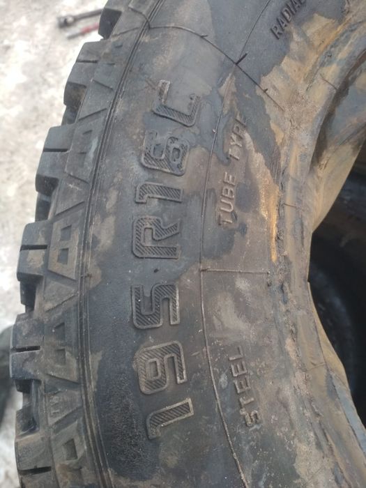 Продам покрышки.