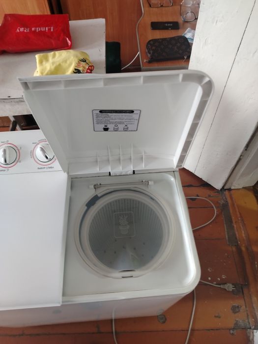 Продам машинку полуавтомат